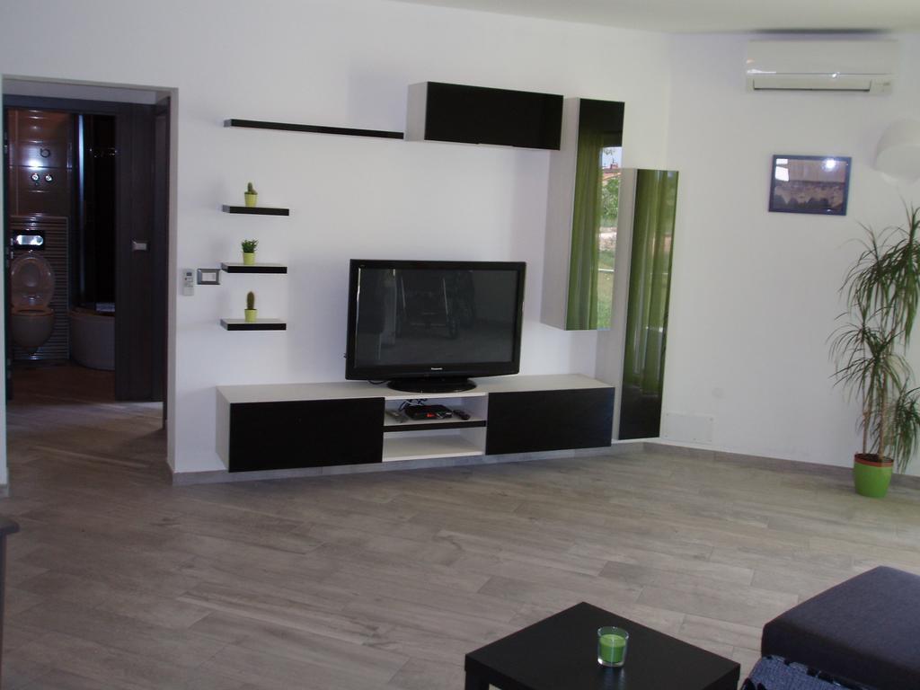 Villanova Apartments Porec Ruang foto